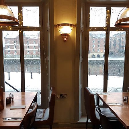 Lil'S Bar And Bistro Hotel York Kültér fotó